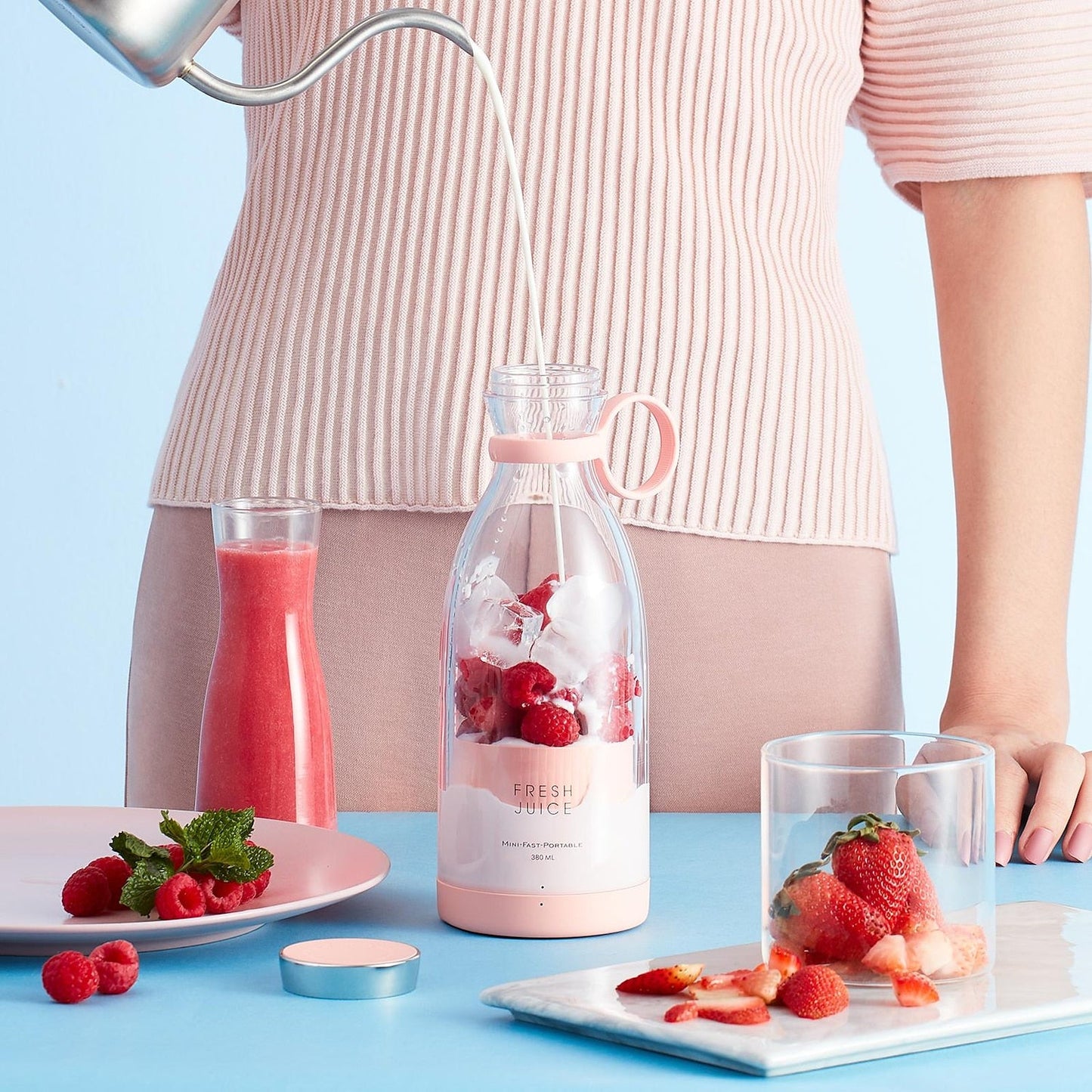 Beautiva Blender Bottle